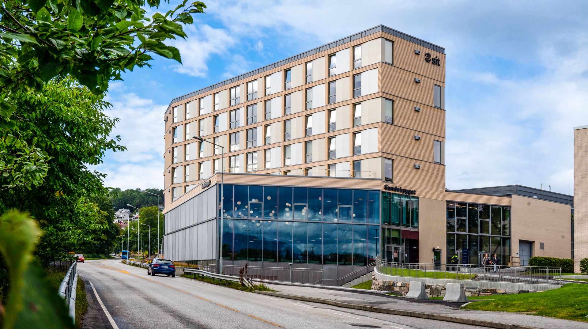Åpning av det nye studentbygget i Ålesund